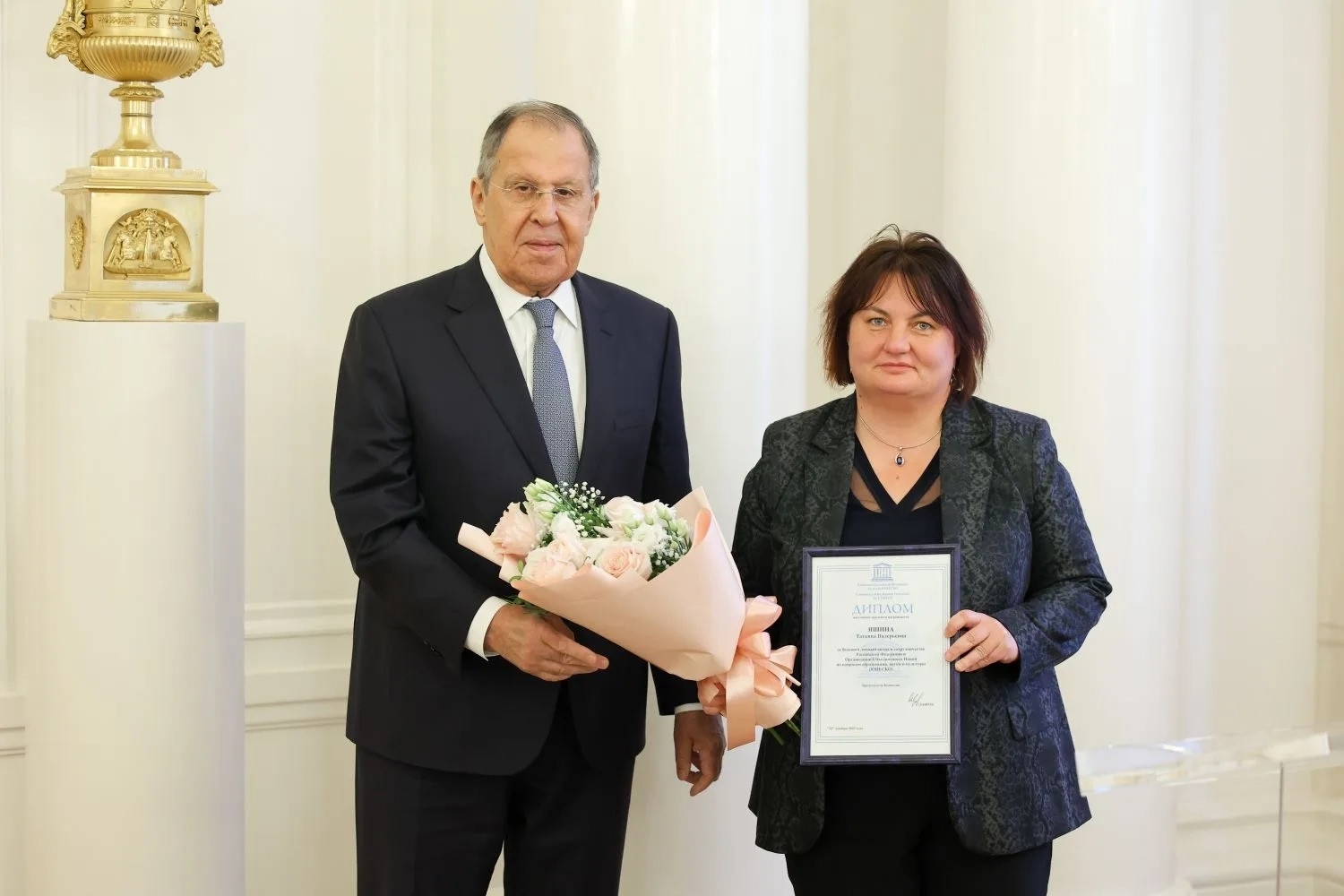 hrl_v89lxgut1sbxjja77jusjmria6u7og7px6ridrrezrq_tewn012nu8fp7esc8lpm7eoi6vfwd8pl-lxunh64